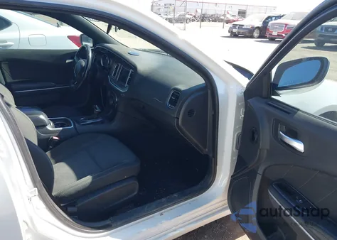 2019 Dodge Charger Sxt Rwd z USA, uszkodzony, nr VIN 2C3CDXBG8KH703143